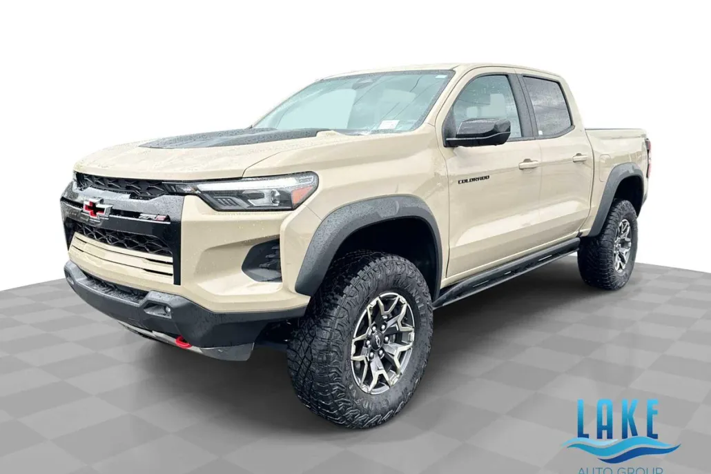 2023 Chevrolet Colorado ZR2 photo 1