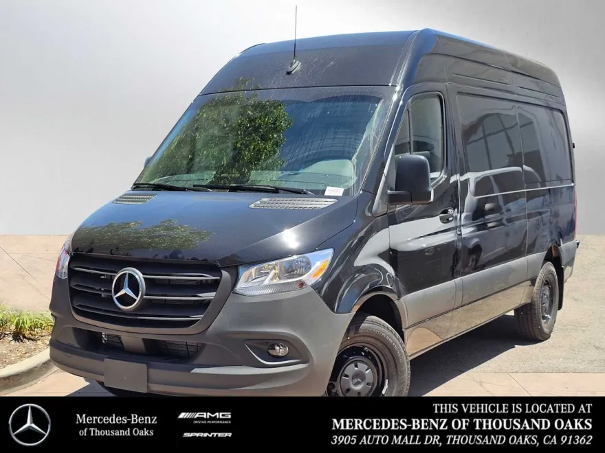 2025 Mercedes Benz Sprinter 2500 Standard Roof photo 1