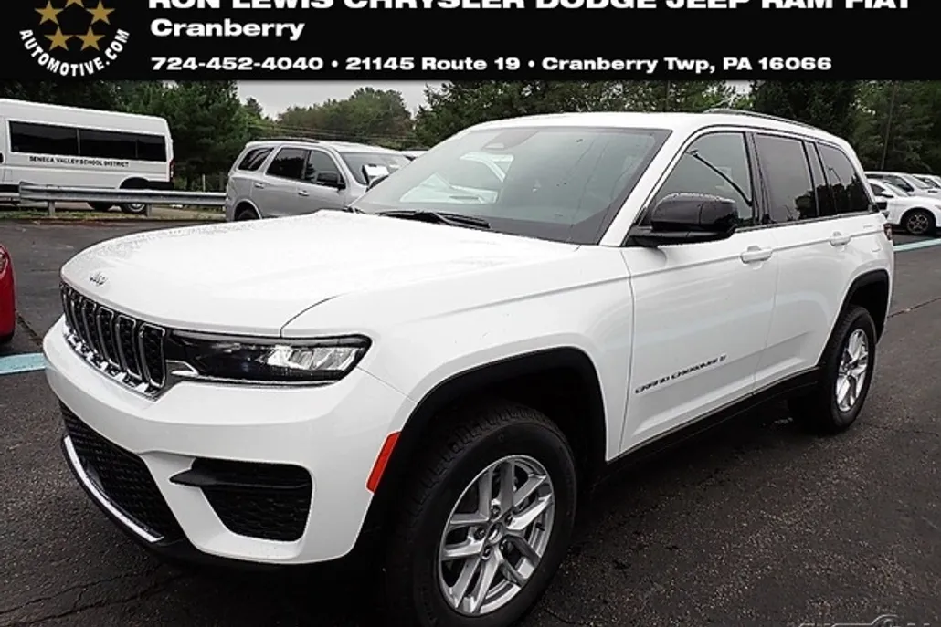2025 Jeep Grand Cherokee Laredo X photo 1