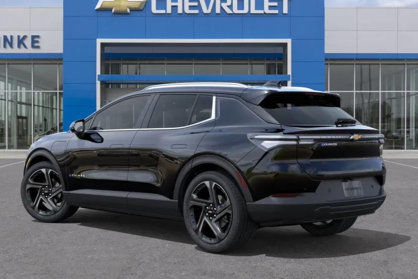 2026 Chevrolet Equinox EV 1LT photo 1