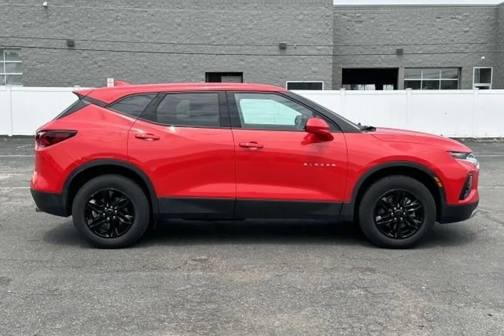2022 Chevrolet Blazer 2LT photo 1
