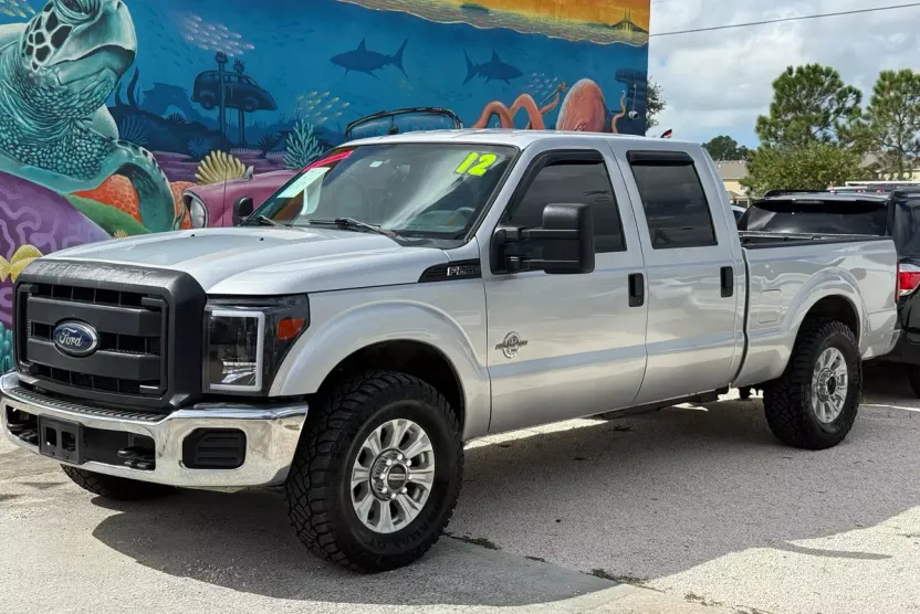 2012 Ford F-250 XL photo 1