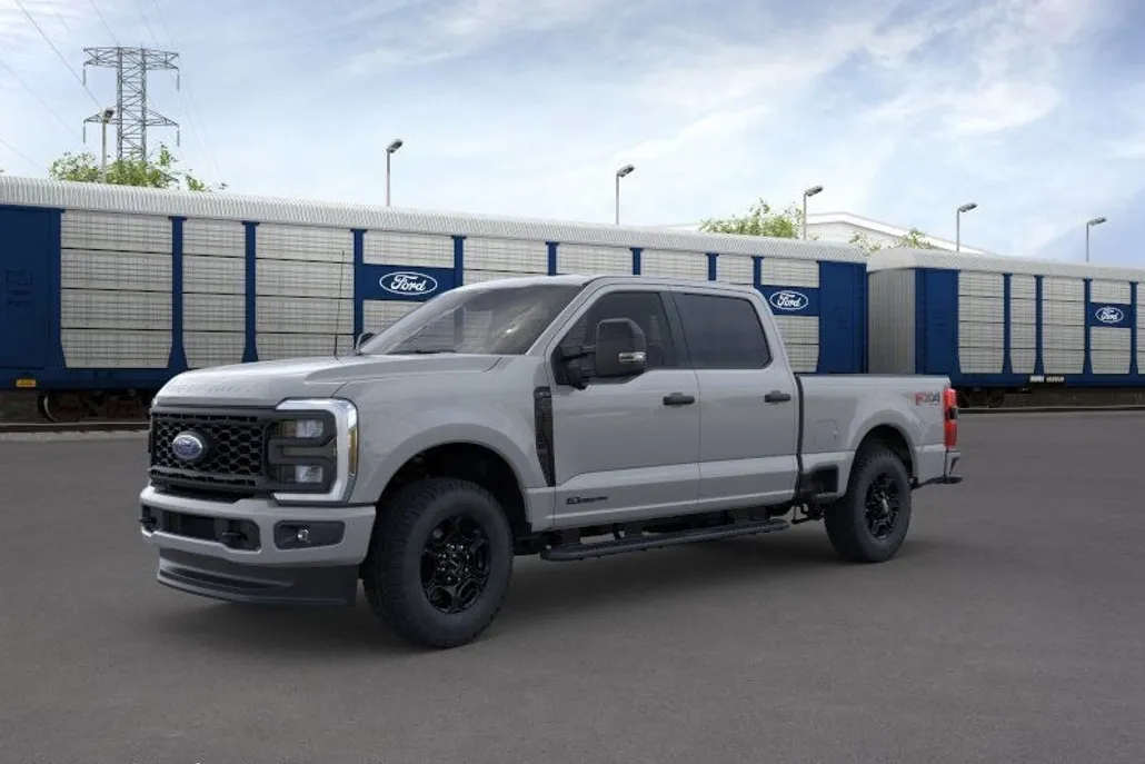 2025 Ford F-250 photo 1