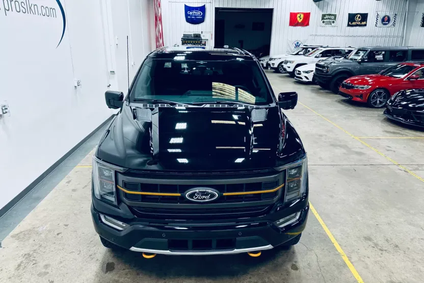2023 Ford F-150 Tremor photo 1