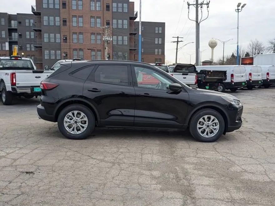 2025 Ford Escape Active photo 1