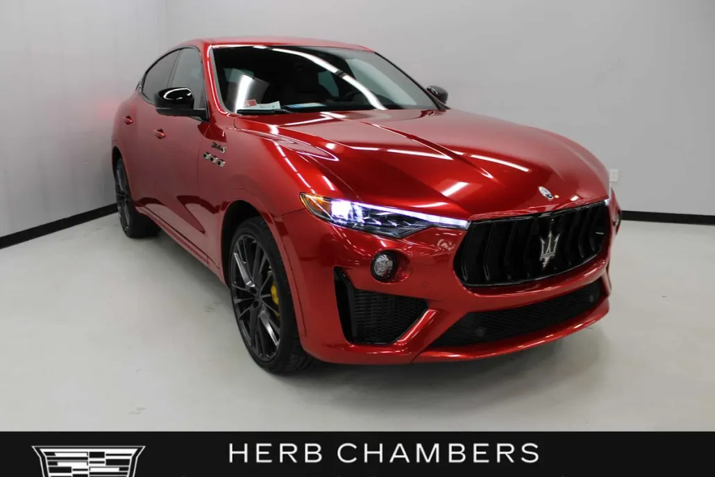 2022 Maserati Levante Modena S photo 1