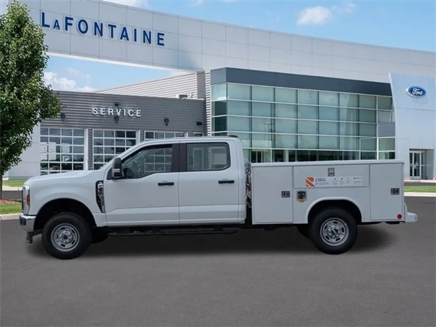 2025 Ford F-250 photo 1