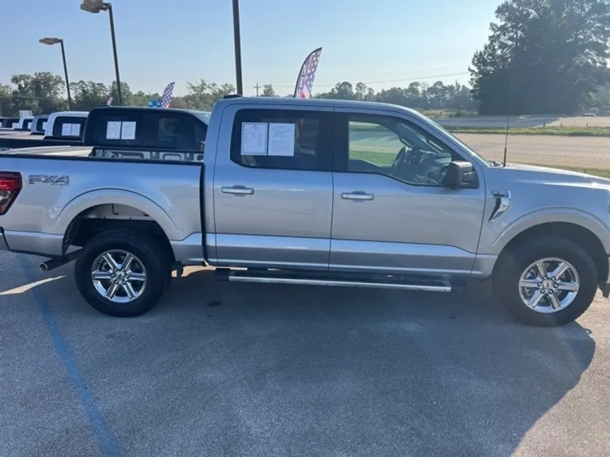 2024 Ford F-150 XLT photo 1