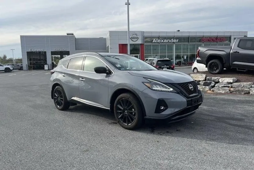 2024 Nissan Murano SV photo 1