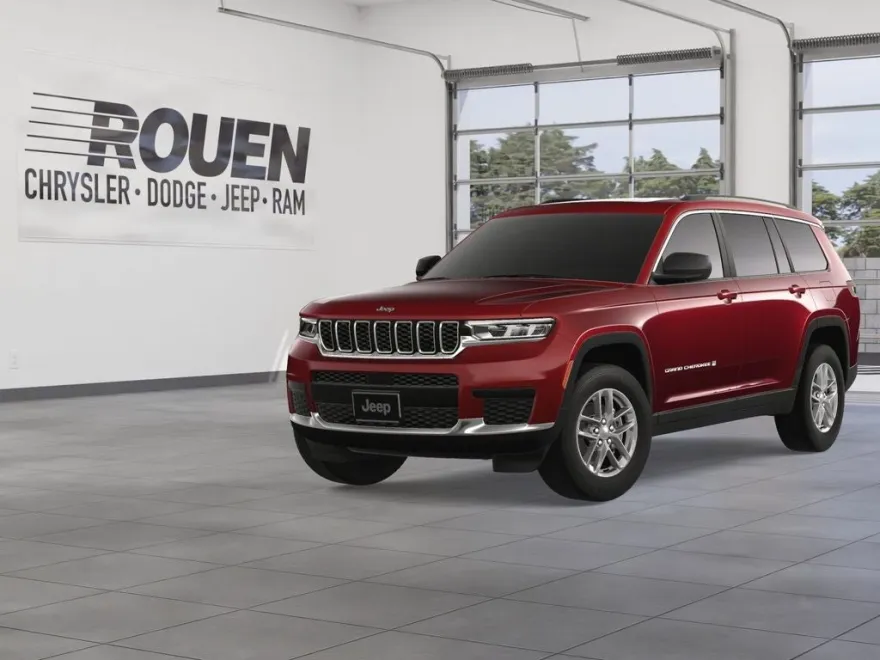 2025 Jeep Grand Cherokee Laredo Altitude photo 1