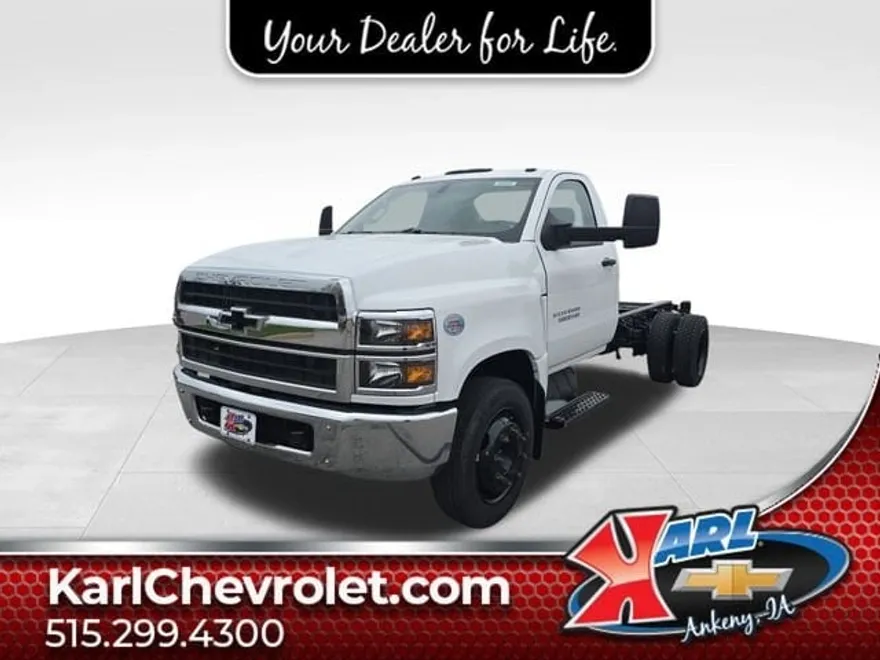 2024 Chevrolet Silverado 5500HD Work Truck photo 1