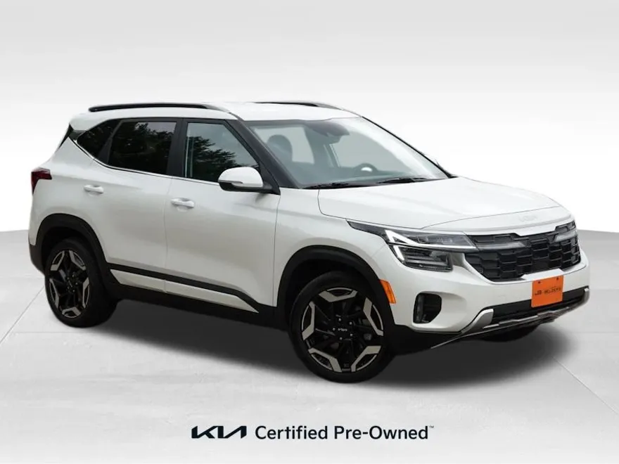 2024 Kia Seltos SX photo 1