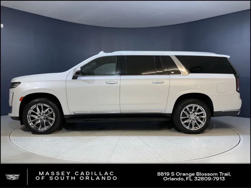 2021 Cadillac Escalade ESV Premium Luxury photo 1