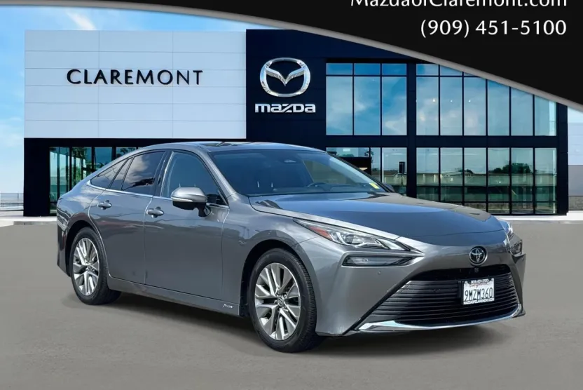 2024 Toyota Mirai XLE photo 1