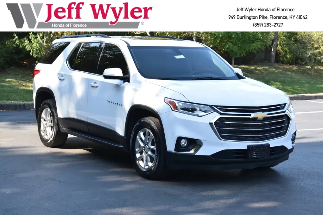 2020 Chevrolet Traverse Cloth 1LT photo 1