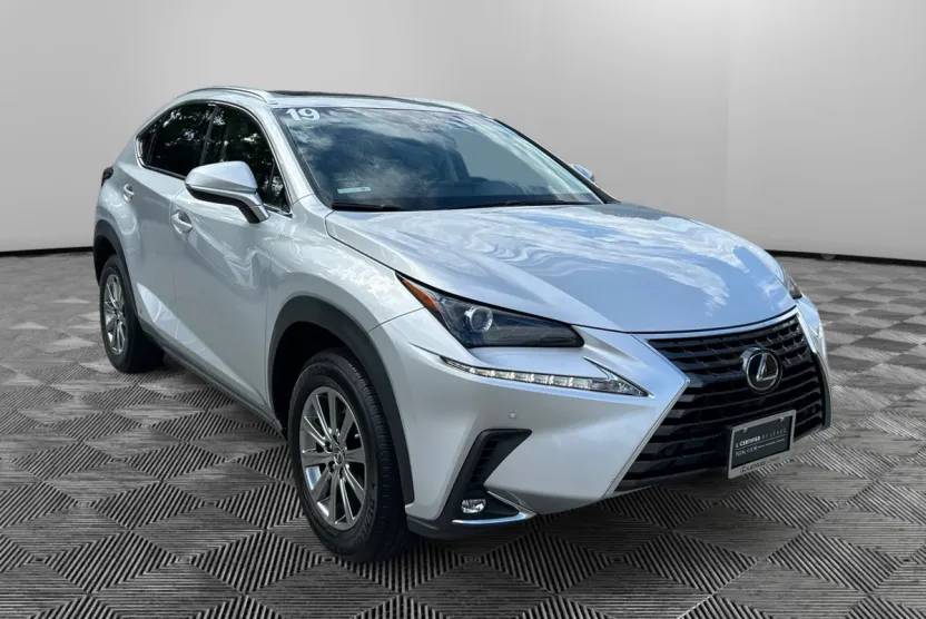 2019 Lexus NX 300 AWD photo 1