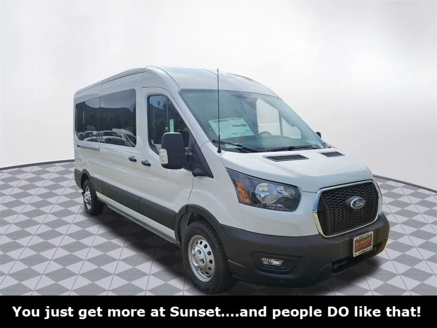 2025 Ford Transit photo 1