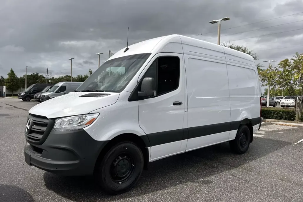 2026 Mercedes Benz Sprinter 2500 photo 1