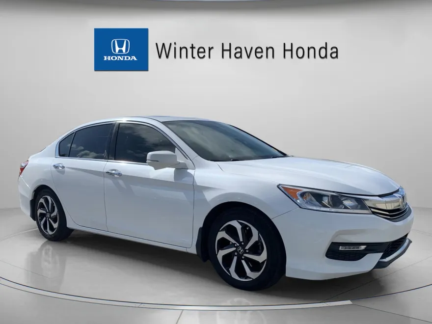 2017 Honda Accord EX-L V6 photo 1