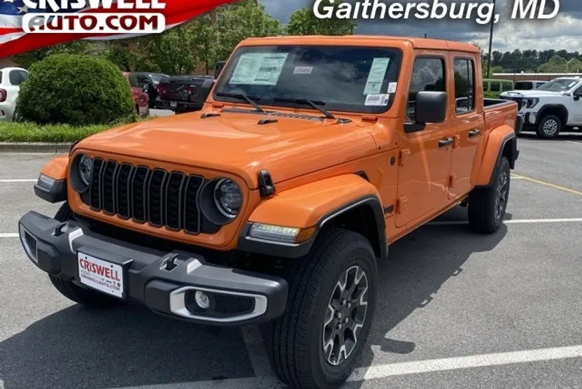 2025 Jeep Gladiator Sport S photo 1