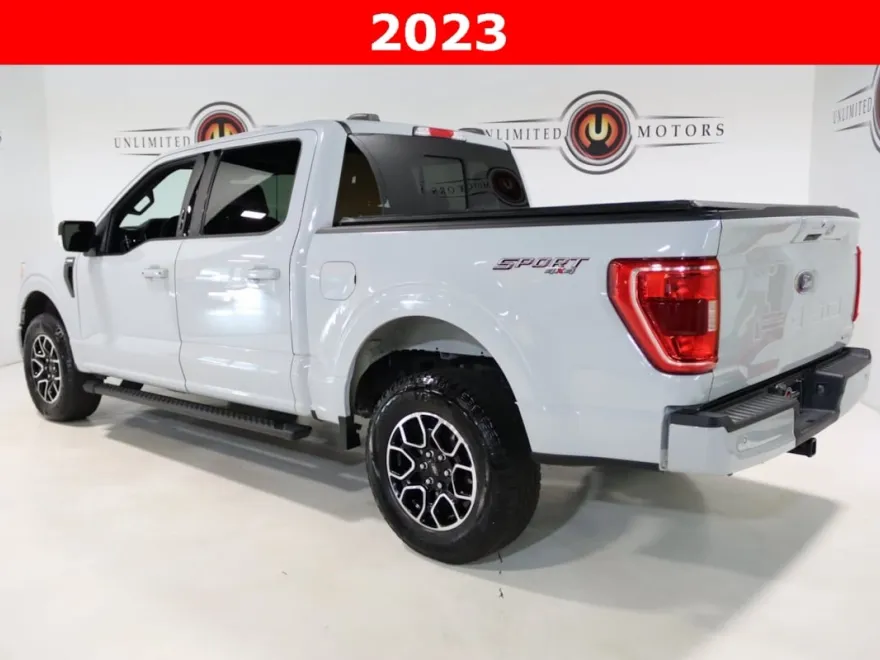 2023 Ford F-150 XLT photo 1