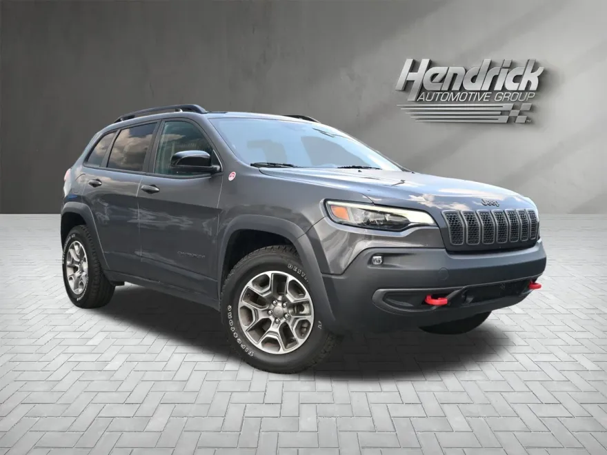 2022 Jeep Cherokee Trailhawk photo 1
