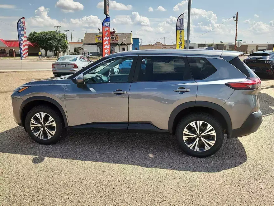 2023 Nissan Rogue SV photo 1