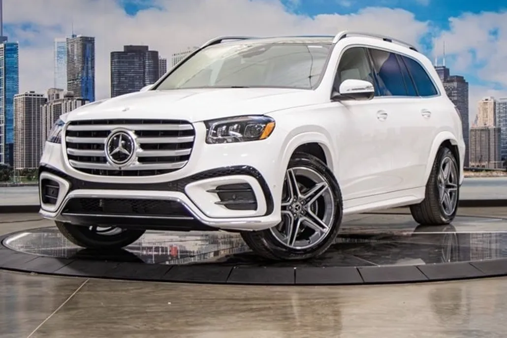 2025 Mercedes Benz GLS 450 4MATIC photo 1