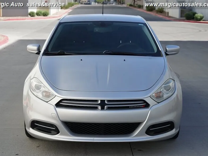 2013 Dodge Dart SE photo 1
