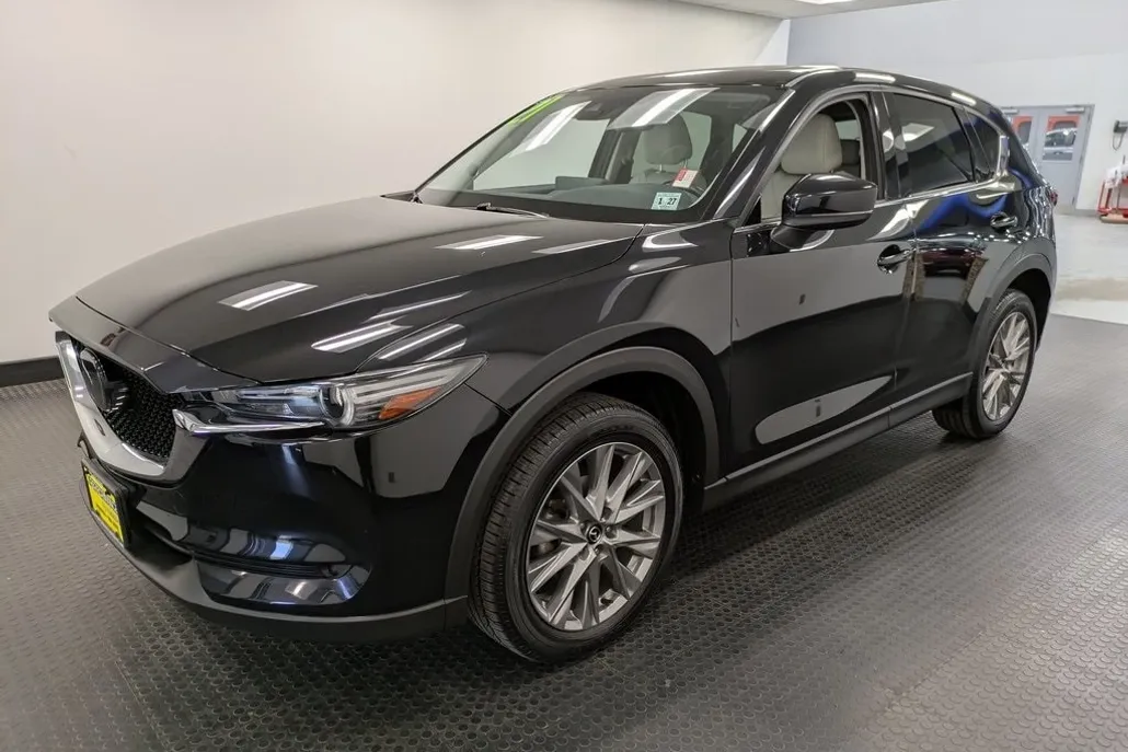 2021 Mazda CX-5 Grand Touring photo 1