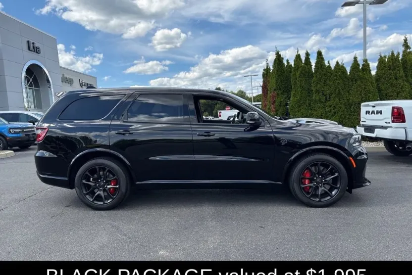 2025 Dodge Durango SRT Hellcat photo 1