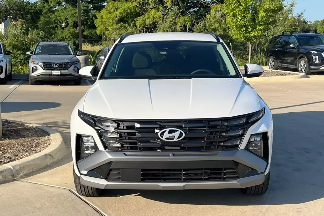2026 Hyundai Tucson SEL photo 1