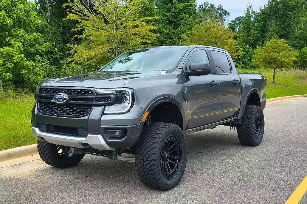 2024 Ford Ranger XLT photo 1