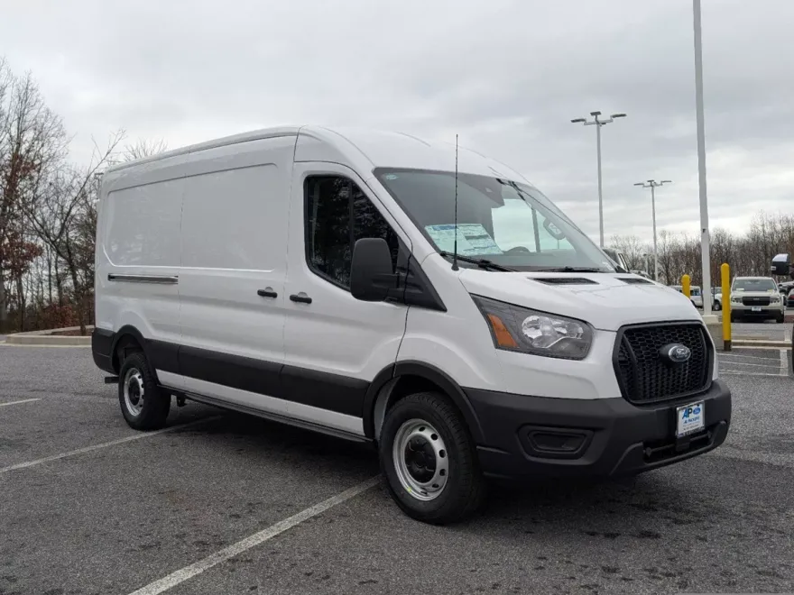 2025 Ford Transit Cargo Van photo 1