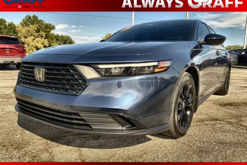 2025 Honda Accord SE photo 1