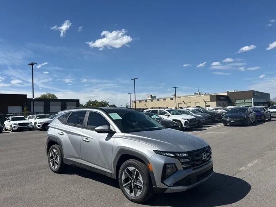 2025 Hyundai Tucson Hybrid SEL Convenience photo 1