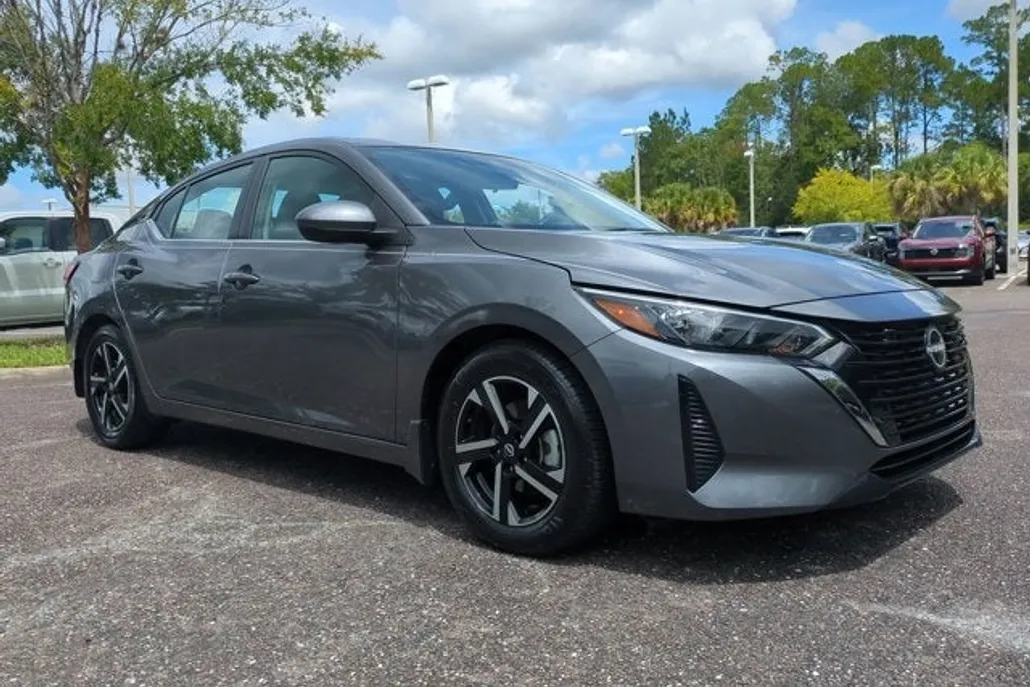 2025 Nissan Sentra SV photo 1