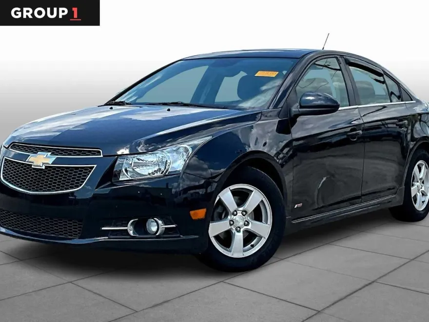 2014 Chevrolet Cruze photo 1