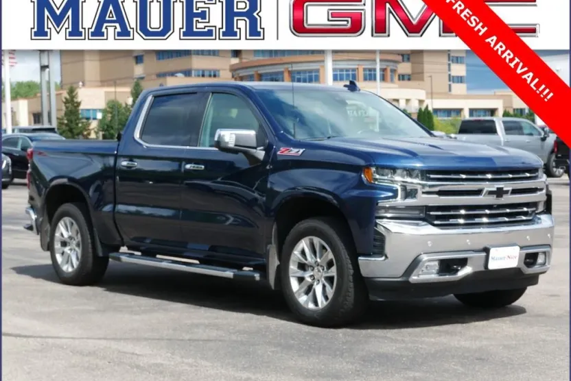 2021 Chevrolet Silverado 1500 LTZ photo 1