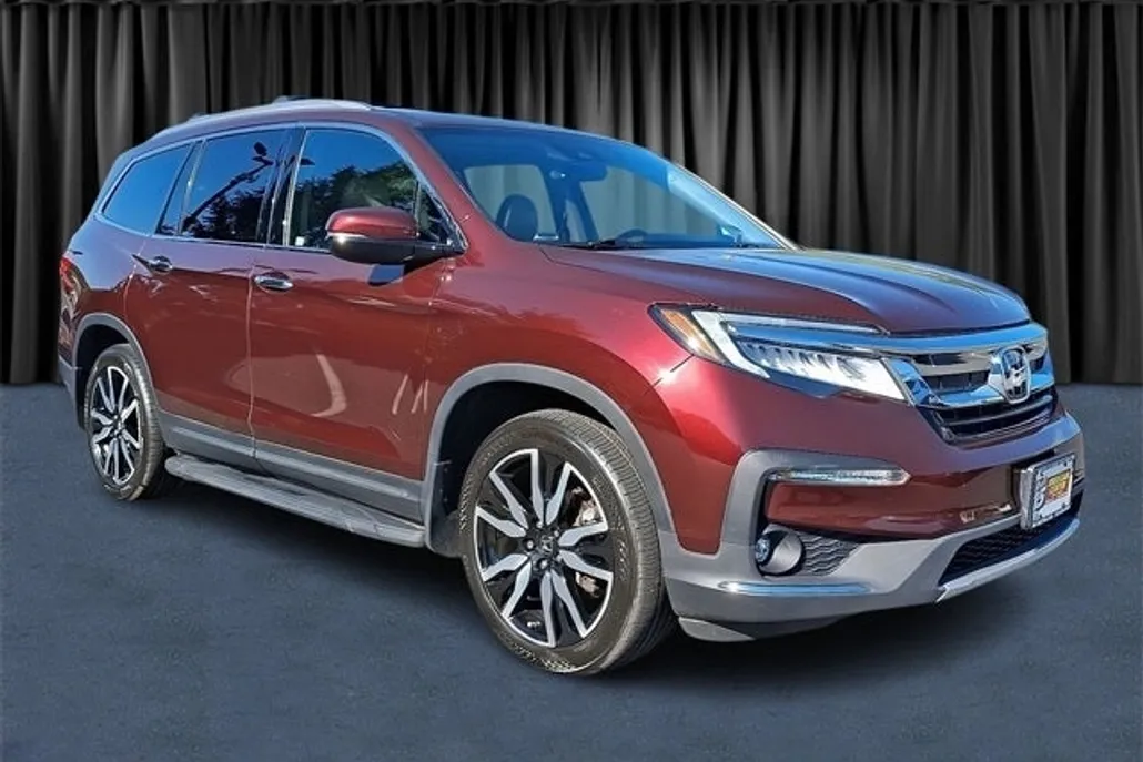 2022 Honda Pilot Touring photo 1