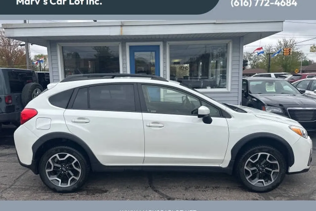 2017 Subaru Crosstrek 2.0i Premium photo 1