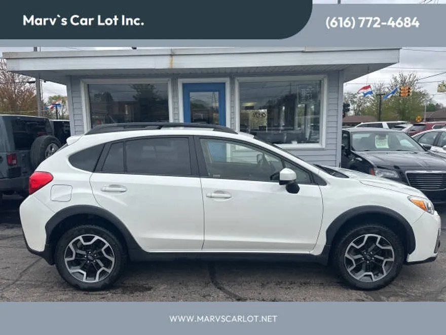 2017 Subaru Crosstrek 2.0i Premium photo 1