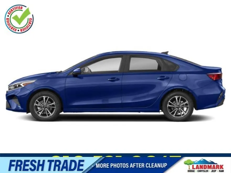 2023 Kia Forte LXS photo 1