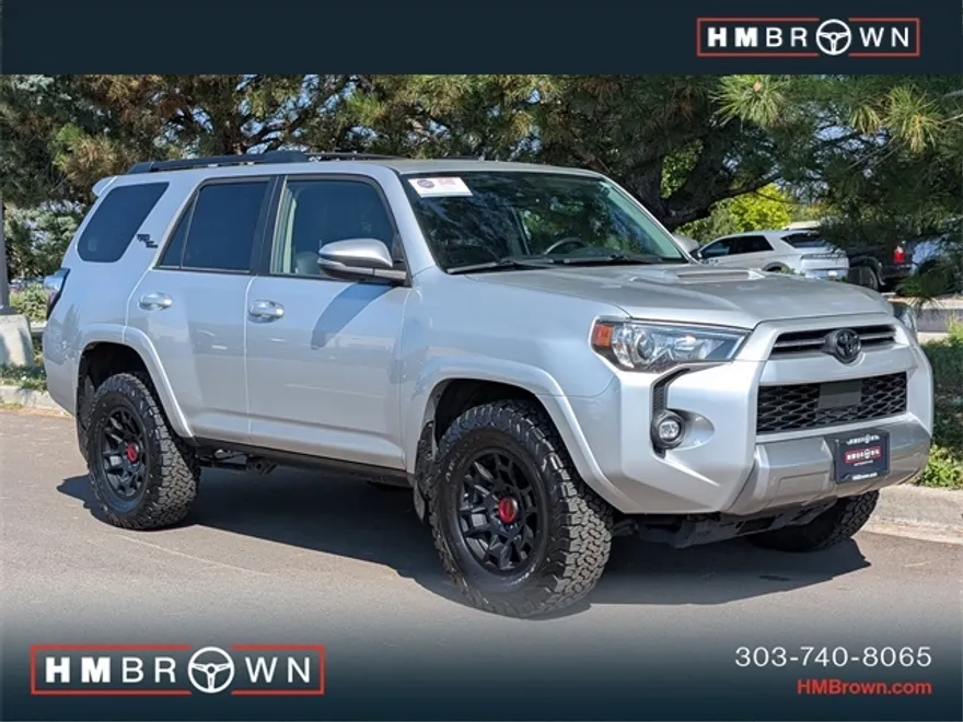 2022 Toyota 4Runner TRD Off-Road Premium photo 1