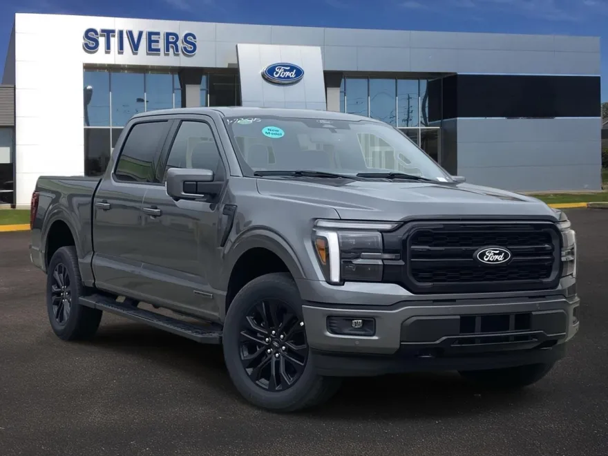 2025 Ford F-150 Lariat photo 1