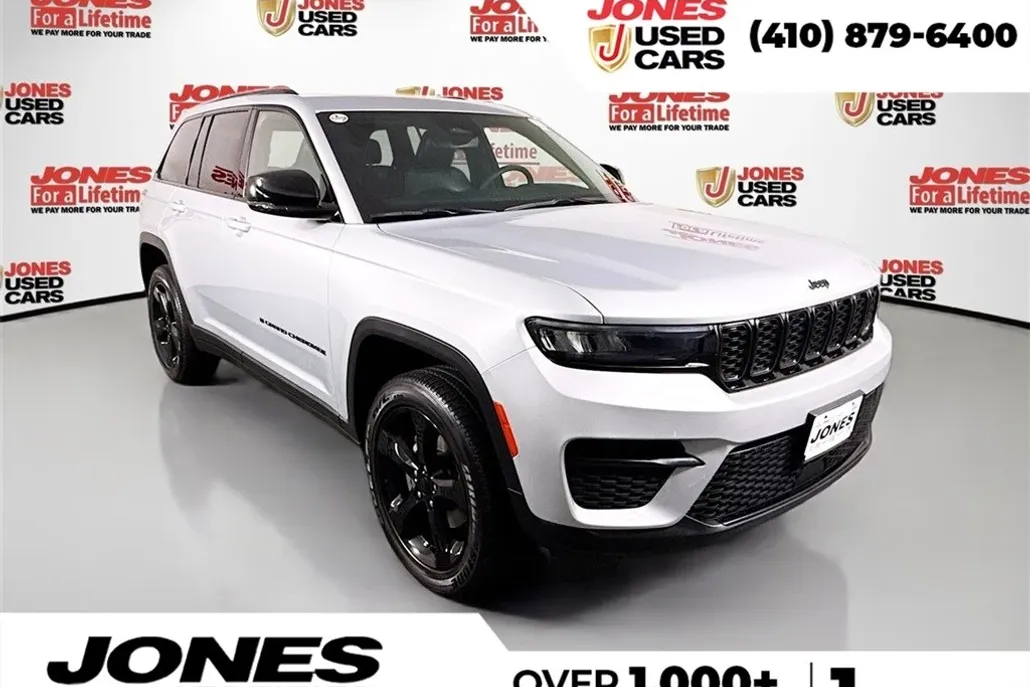 2023 Jeep Grand Cherokee Altitude photo 1