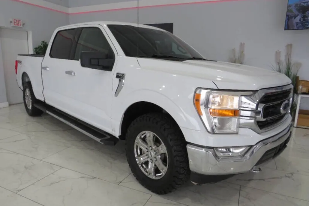 2021 Ford F-150 XLT photo 1