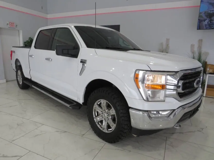 2021 Ford F-150 XLT photo 1