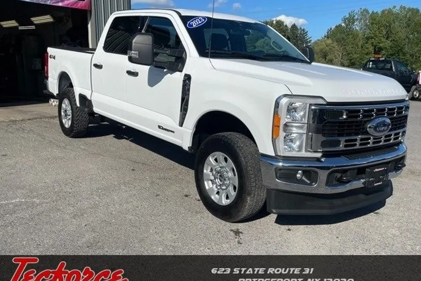2023 Ford F-250 XLT photo 1