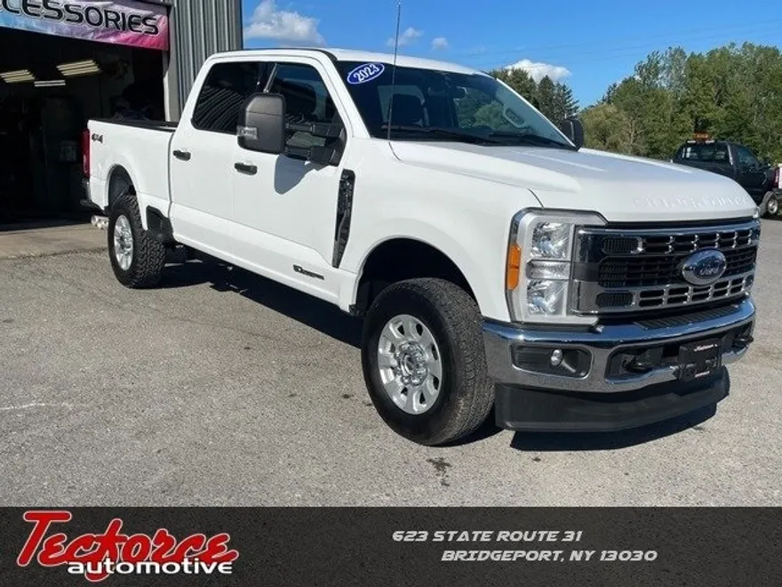 2023 Ford F-250 XLT photo 1